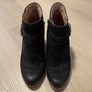 Caslon Leather Ankle Boots